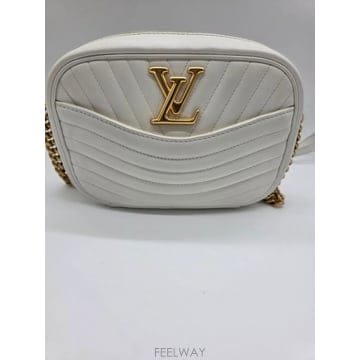 Louis Vuitton LOUIS VUITTON | ���̺��� �����̺� ī�޶�� ȭ��Ʈ M53863LOUIS VUITTON | ���̺��� �����̺� ī�޶�� ȭ��Ʈ M538