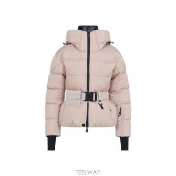 Moncler 26FW ��Ŭ���� �е� L20981A00058 595JN 511 LIGHT PINK26FW ��Ŭ���� �е� L20981A00058 595JN 511 LIGHT PINK
