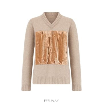 26FW 마르지엘라 스웨터 S67HN0013M13334 119F BEIGE POWDER