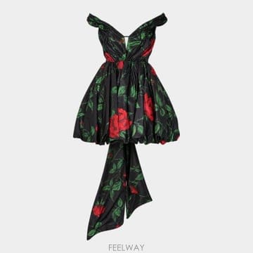 Blumarine 26FW ���縶�� �̵� ���ǽ� NF6047 T961AL9637 BLACK RED26FW ���縶�� �̵� ���ǽ� NF6047 T961AL9637 BLACK RED