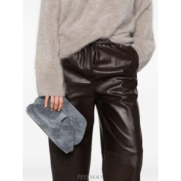 THEMOIRe 26FW ����Ʒ� Ŭ��ġ �Ŀ�ġ 262WTMBM0OONB 4215A DARK GREY26FW ����Ʒ� Ŭ��ġ �Ŀ�ġ 262WTMBM0OONB 4215A DARK G