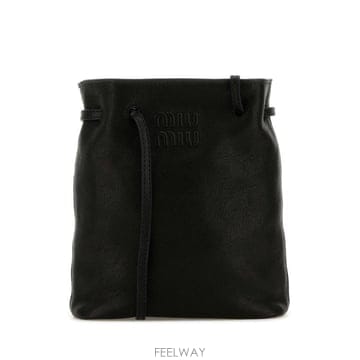 Miu Miu 26FW �̿�̿� ��Ƽ ���̽� 5NF460AEFX F0002 Black26FW �̿�̿� ��Ƽ ���̽� 5NF460AEFX F0002 Black