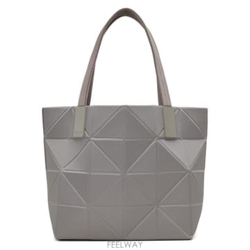 Issey Miyake Bao Bao Issey Miyake �׷��� Ʈ�� �ڵ�� BB68AG864 TP878202724Bao Bao Issey Miyake �׷��� Ʈ�� �ڵ�� BB68AG864 TP87