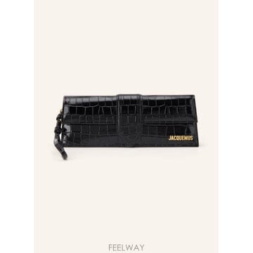 Jacquemus ��ũ���� LA �Ŀ�ġ ���� Ŭ��ġ 100325220713000 TP582176689��ũ���� LA �Ŀ�ġ ���� Ŭ��ġ 100325220713000 TP58217