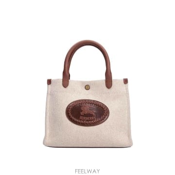 Burberry 26FW ������ Clovelly �̴� ��Ʈ �� 8129914 TP58195846626FW ������ Clovelly �̴� ��Ʈ �� 8129914 TP581958466
