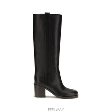 Brunello Cucinelli �ؿ� ���¸���� AW26 ���ڷ���ġ�ڸ� ���� ��Ϸ� ����� �ִ� ���� ���̺��� MZSLC3359P_C101�ؿ� ���¸���� AW26 ���ڷ���ġ�ڸ� ���� ��Ϸ� ���