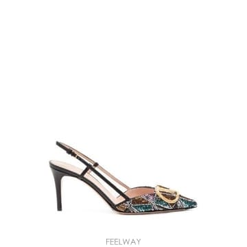 Valentino �׶�����Ÿ �ؿ� �߷�Ƽ�� ����ٴ� ���� VLOGO SIGNATURE EMBROIDERED SLINGBACK�׶�����Ÿ �ؿ� �߷�Ƽ�� ����ٴ� ���� VLOGO SIGNATURE