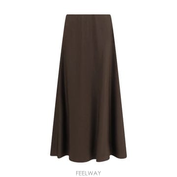 Brunello Cucinelli �ؿ� ���¸���� AW26 ���ڷ���ġ�ڸ� ���� �÷�Ʈ ���� ��� ���ڽ� Ʈ�� ��ĿƮ MB143G3634_C�ؿ� ���¸���� AW26 ���ڷ���ġ�ڸ� ���� �÷�Ʈ ����