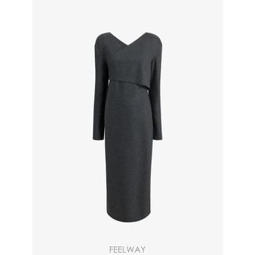Khaite 26 FW ī��Ʈ ũ�ν� �� �� �巹�� 5532604217 TP45612609026 FW ī��Ʈ ũ�ν� �� �� �巹�� 5532604217 TP45612609
