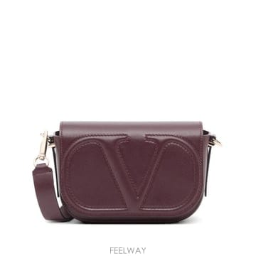 Valentino 26 FW �߷�Ƽ�� ����ٴ� ���̷ΰ� ��ũ ���� ī����Ų ũ�ν� �� WB0L83ZLB TP45489044426 FW �߷�Ƽ�� ����ٴ� ���̷ΰ� ��ũ ���� ī����Ų ũ