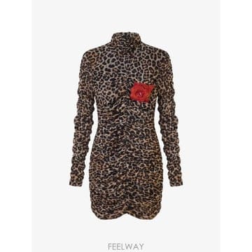 Blumarine 26 FW ���縶�� �����ĵ� ����Ʈ �ָ� �̴� �巹�� RF6077J1619 TP45932489726 FW ���縶�� �����ĵ� ����Ʈ �ָ� �̴� �巹�� RF6077