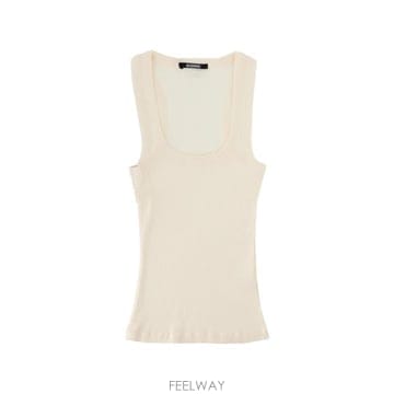 Jacquemus 26 FW ��ũ���� �׷ν� ���� ��Ʈ ��ũ ž TOW00158AJ00125 TP45745917226 FW ��ũ���� �׷ν� ���� ��Ʈ ��ũ ž TOW00158AJ0012