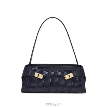 Ferragamo 26 FW ��󰡸� �̽�Ʈ ����Ʈ ��� ���� ��� �� 797194 TP45818342326 FW ��󰡸� �̽�Ʈ ����Ʈ ��� ���� ��� �� 797194 