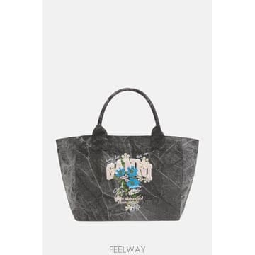 GANNI [G95]���� C2080038252 ���� ��Ʈ�� ž�ڵ�� ���۹� ���� ��� ũ�ν� MEDIUM TRAPEZE[G95]���� C2080038252 ���� ��Ʈ�� ž�ڵ�� ���۹� ����