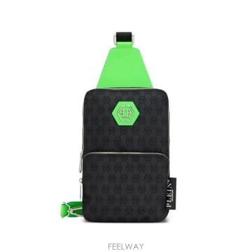 Philipp Plein 26 FW �ʸ��÷��� ��ī�� ���׷� ũ�ν� �� PAFAMBA1543PTE021N TP45428983626 FW �ʸ��÷��� ��ī�� ���׷� ũ�ν� �� PAFAMBA1543