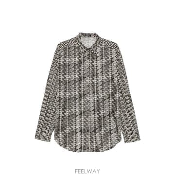 Balmain 26 FW �߸� ���׷� ����Ʈ ��ư �ٿ� ���� HH1HS590CE27 TP45706415826 FW �߸� ���׷� ����Ʈ ��ư �ٿ� ���� HH1HS590CE27