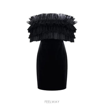 Elisabetta Franchi 26 FW Elisabetta Franchi �ö� ���� �к긯 �巹�� AB01467E2 TP457103226 FW Elisabetta Franchi �ö� ���� �к긯 �巹�� A