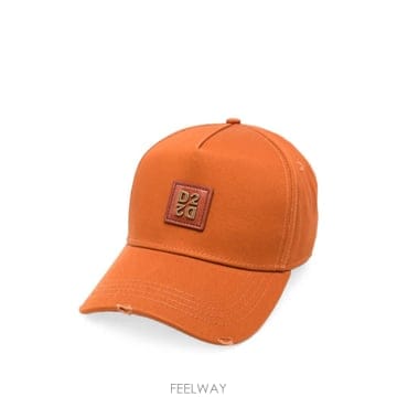 26 FW 디스퀘어드2 로고 패치 디스트레스드 베이스볼 캡 모자 BCM100005C00001 TP458053