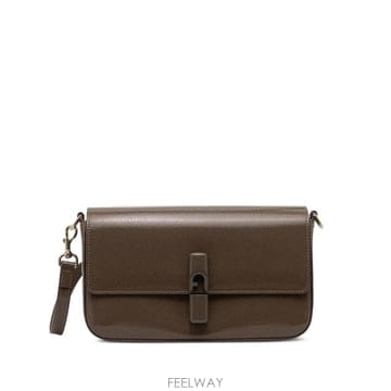 Furla 26 FW �Ƕ� �̸��� ��� ���� ũ�ν� �� WB02206BX4758 TP45897490826 FW �Ƕ� �̸��� ��� ���� ũ�ν� �� WB02206BX4758 TP
