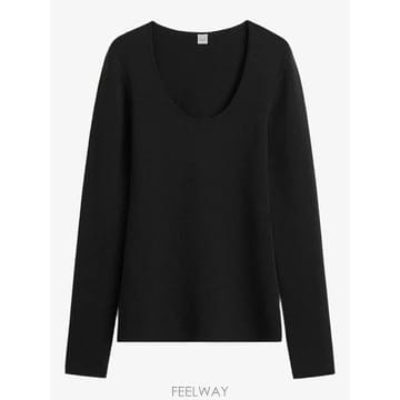Toteme 26 FW ���� ��Ʈ ž 254WRT0571YA0187001 TP45831647326 FW ���� ��Ʈ ž 254WRT0571YA0187001 TP458316473