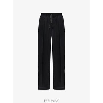 Maison Margiela 26 FW �������������� ��ƾ ��ν�Ʈ�� ���� S51KA0619M36047 TP45529485326 FW �������������� ��ƾ ��ν�Ʈ�� ���� S51KA0619M36