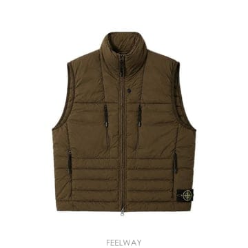 Stone Island 26 FW ������Ϸ��� �ɸ��� �ͳ� �ٿ� TC ����Ʈ L1S15G100007S0183 TP45592393726 FW ������Ϸ��� �ɸ��� �ͳ� �ٿ� TC ����Ʈ L1S15G10