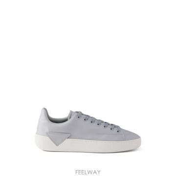PRADA 26 FW ����� ��Ʈ �����Ϸ� ����Ŀ�� 2EE483FG0003LFV TP45869315626 FW ����� ��Ʈ �����Ϸ� ����Ŀ�� 2EE483FG0003LFV TP