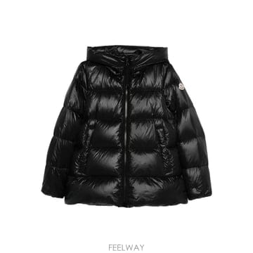 Moncler 26 FW ��Ŭ���� �ĵ� �е� ��Ʈ L20931A00158597YG TP45522548926 FW ��Ŭ���� �ĵ� �е� ��Ʈ L20931A00158597YG TP4552