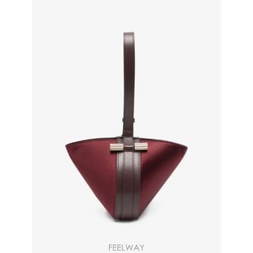 26 FW 빅토리아베컴 포르토피노 새틴 토트 백 B325AAC006638A TP455917053