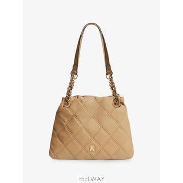 26 FW 타미힐피거 퀼팅 체인 링크 숄더 백 AW0AW18716 TP459415859
