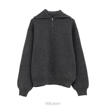 Balenciaga 26 FW �߷��þư� ���� Į�� ����Ʈ���� 849931T1754 TP45857101926 FW �߷��þư� ���� Į�� ����Ʈ���� 849931T1754 TP45