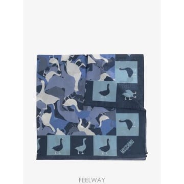 Moschino 26 FW ��Ű�� goose print scarf 50207M5872 TP45961527826 FW ��Ű�� goose print scarf 50207M5872 TP45961527