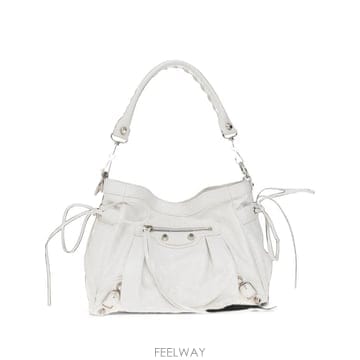 Balenciaga 26 FW �߷��þư� �� ��Ƽ ��ƽ ȭ��Ʈ ���� ��Ŷ �� 8767572ACWB TP45926592126 FW �߷��þư� �� ��Ƽ ��ƽ ȭ��Ʈ ���� ��Ŷ �� 8767