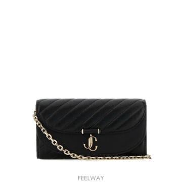 Jimmy Choo 26 FW ������ Ŀ�� ���� ü�� ��Ʈ�� ��� �� AVNCURVEWALLETCHNHBU TP45419489026 FW ������ Ŀ�� ���� ü�� ��Ʈ�� ��� �� AVNCURVEWAL