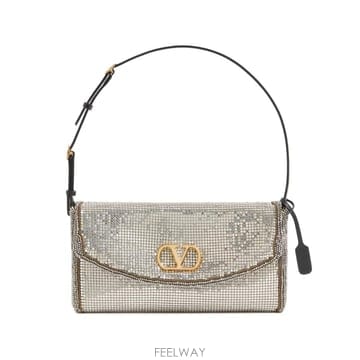 Valentino 26 FW �߷�Ƽ�� ����ٴ� ������ ���� ��Ż�� �޽� ��� �� WB0T32TWF TP45814797926 FW �߷�Ƽ�� ����ٴ� ������ ���� ��Ż�� �޽� ��� 
