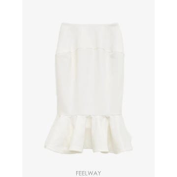 Jacquemus 26 FW ��ũ���� The Palmier skirt SKW00688AW00580 TP45969413526 FW ��ũ���� The Palmier skirt SKW00688AW00580 TP459