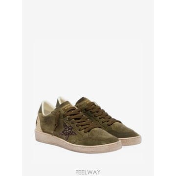 26 FW Golden Goose Ball Star sequin embellished suede sneake
