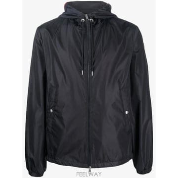 Moncler 26 FW ��Ŭ���� �׸��۽� �ĵ� ��Ŷ M10911A0009054155 TP45966552126 FW ��Ŭ���� �׸��۽� �ĵ� ��Ŷ M10911A0009054155 TP