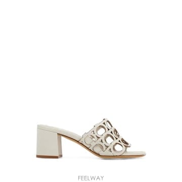 Ferragamo 26 FW ��󰡸� �ƾƿ� ������ ���� 782526 TP45906896126 FW ��󰡸� �ƾƿ� ������ ���� 782526 TP459068961
