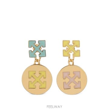 Off White 26 FW ����ȭ��Ʈ Arrows pendant drop earrings OWOD2ADS26MET001 TP26 FW ����ȭ��Ʈ Arrows pendant drop earrings OWOD2ADS