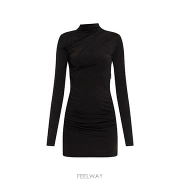 Off White 26 FW ����ȭ��Ʈ �ָ� ��Ҹ� �̴� �巹�� 2FU00522TW009 TP45936284826 FW ����ȭ��Ʈ �ָ� ��Ҹ� �̴� �巹�� 2FU00522TW009