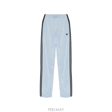 Adidas 26 FW �Ƶ�ٽ� embroidered logo side stripe track pants KC8010 T26 FW �Ƶ�ٽ� embroidered logo side stripe track pant