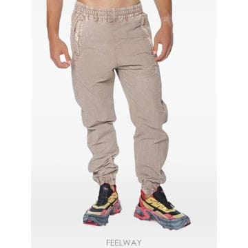 Diesel 26 FW ���� washed nylon pants with side bands A211120PLBH TP4526 FW ���� washed nylon pants with side bands A211120P