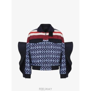 Valentino 26 FW �߷�Ƽ�� ����ٴ� �ΰ� ����Ʈ �г� ��Ŷ BCI0M06JL TP45933636726 FW �߷�Ƽ�� ����ٴ� �ΰ� ����Ʈ �г� ��Ŷ BCI0M06J