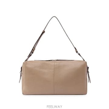 26 FW PINKO 버클 디테일 레더 숄더 백 106678A2JG TP459387413