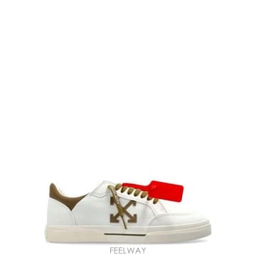 (해외배송) 오프화이트 Off White Vulcanized 로우탑 스니커즈 OF057753010