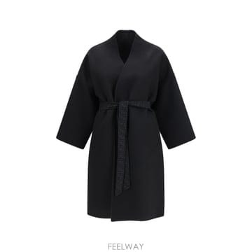 인더샵 FENDI 펜디 블랙 코트