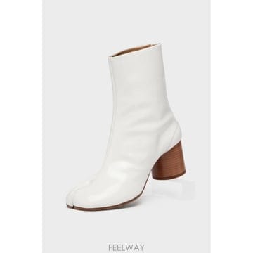 인더샵 Maison Margiela 메종 마르지엘라 화이트 앵클 부츠