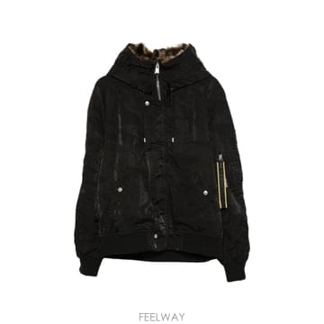 인더샵 FENDI 펜디 블랙 자켓