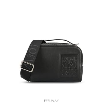 Loewe �δ��� LOEWE �ο��� ���� ũ�ν����δ��� LOEWE �ο��� ���� ũ�ν���